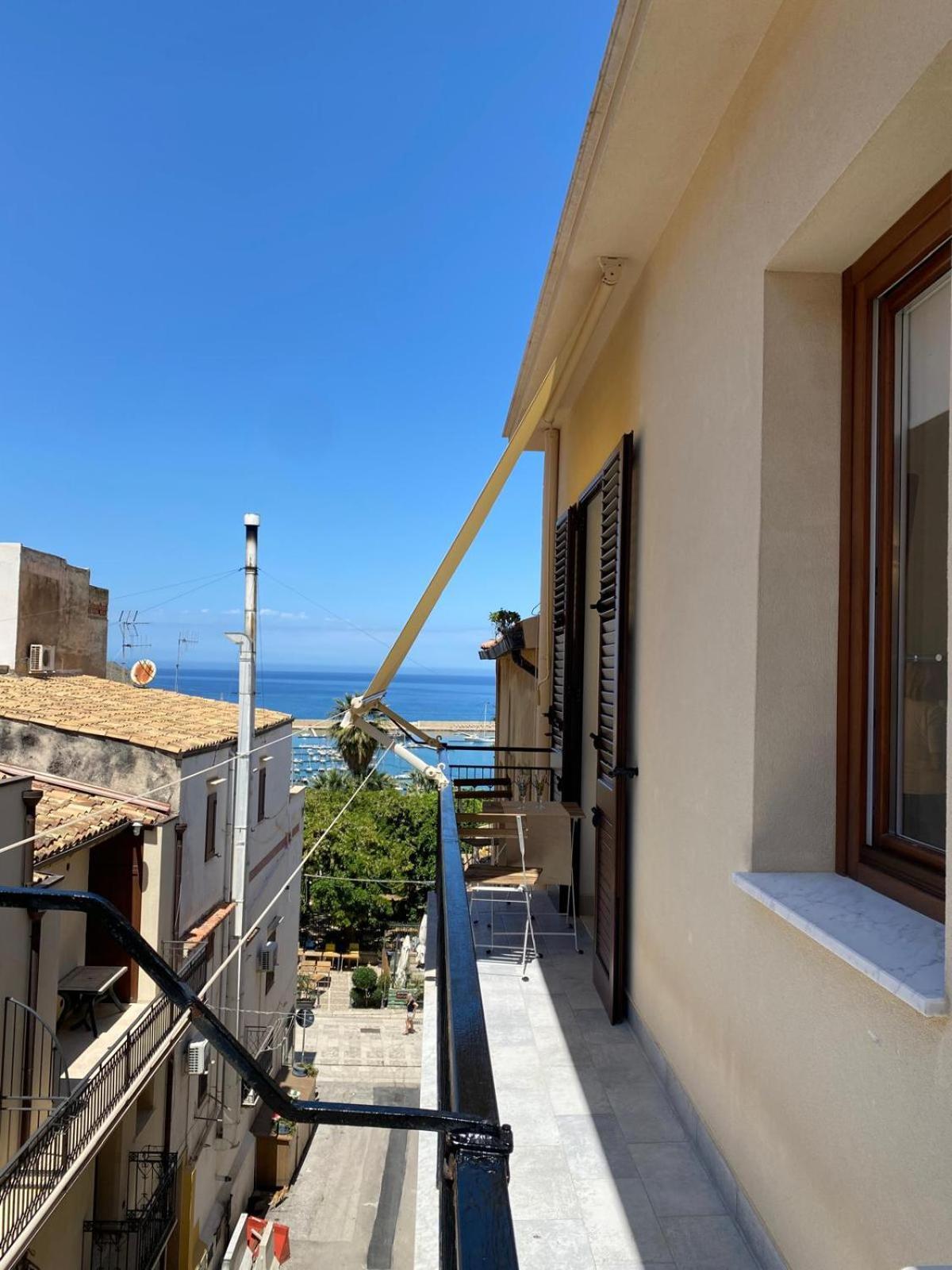 Residence Le Rose Castellammare del Golfo Bagian luar foto