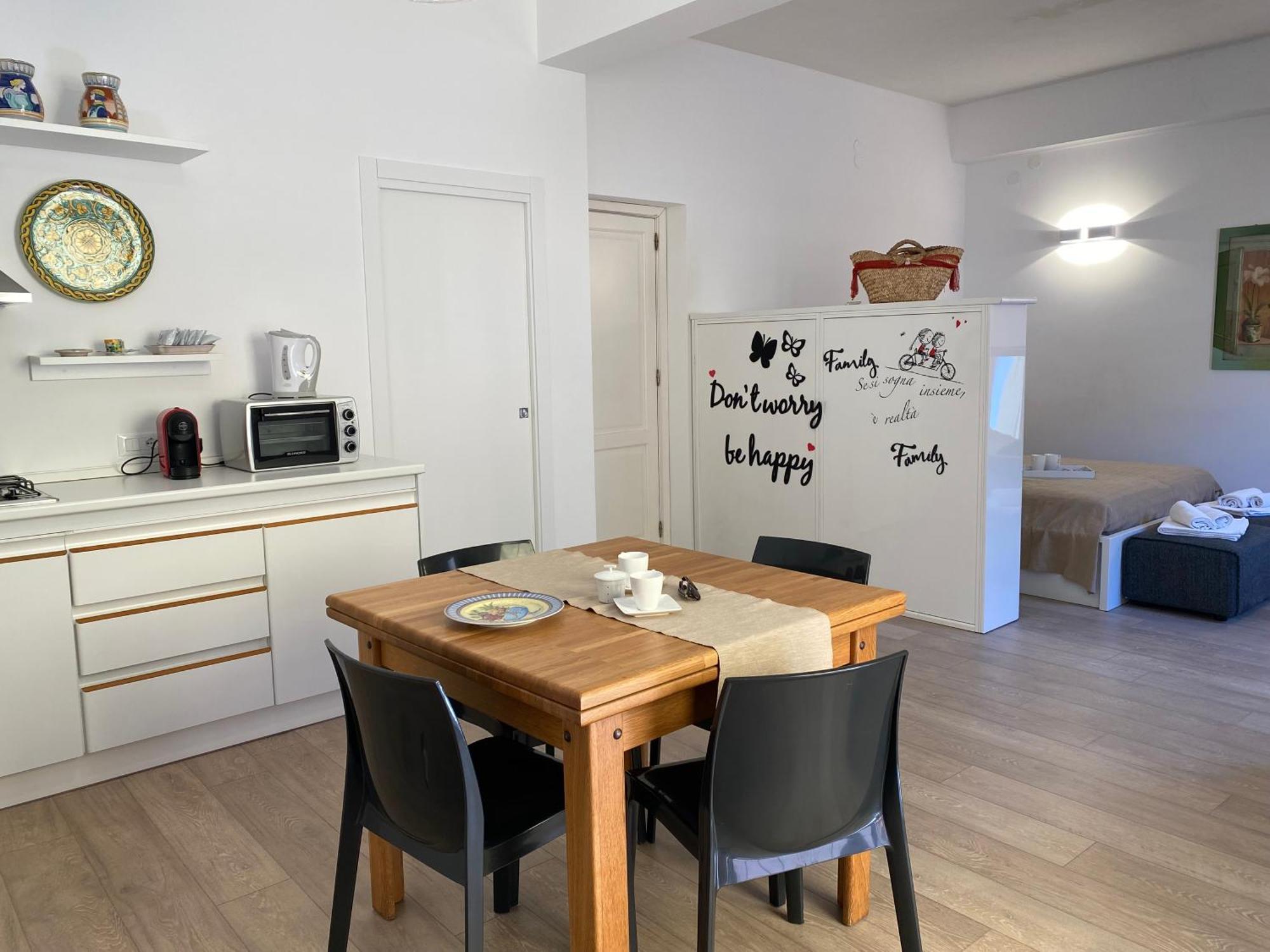 Residence Le Rose Castellammare del Golfo Bagian luar foto