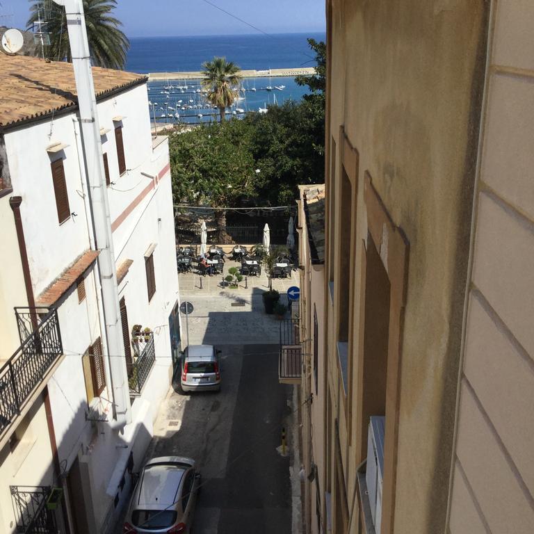 Residence Le Rose Castellammare del Golfo Bagian luar foto
