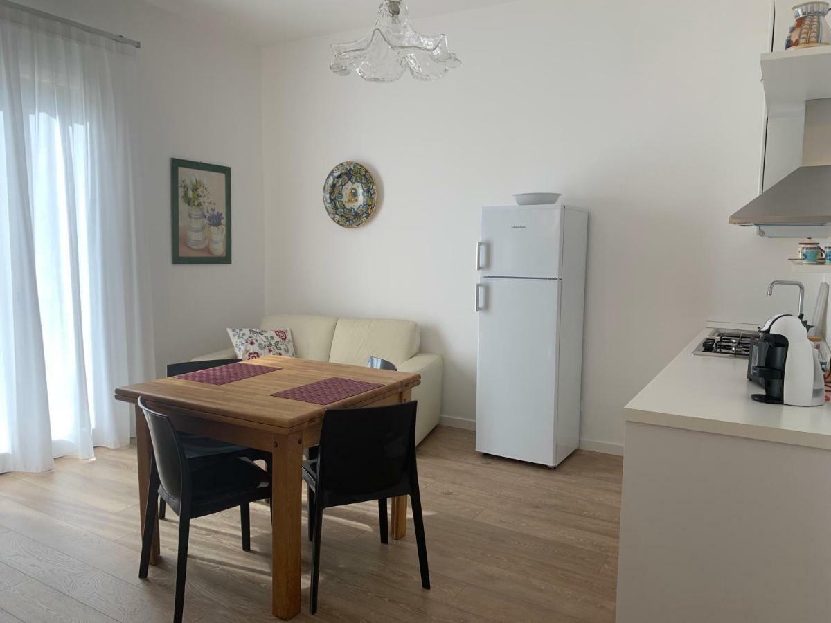 Residence Le Rose Castellammare del Golfo Bagian luar foto