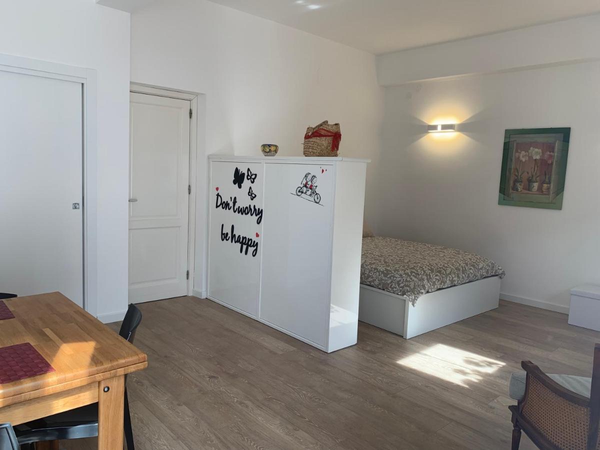 Residence Le Rose Castellammare del Golfo Bagian luar foto